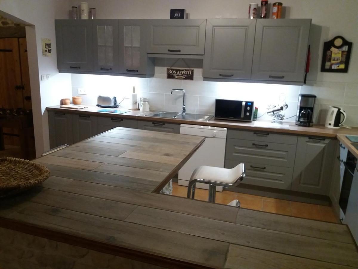 La Pommeraie Nantillé Extérieur photo